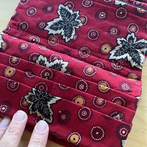 Vera Bradley Red Coin Tri-Fold Wallet - Picture 5 of 9